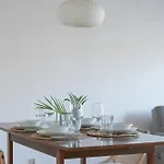 Spacious & Bright With Parking By Renters Lejlighed Poznań